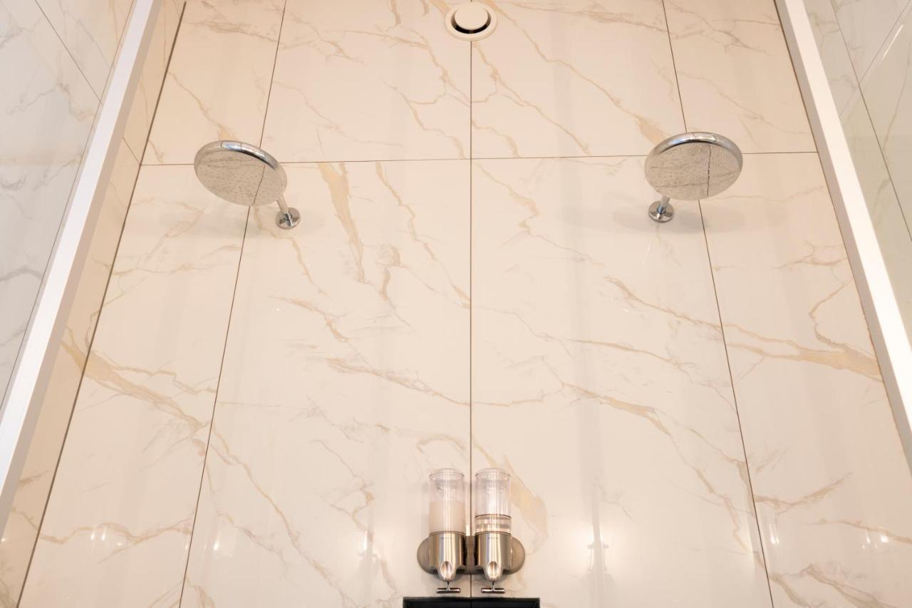 De 6 Linden Boutique Hotel Слёйс Экстерьер фото